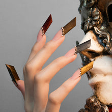 Load image into Gallery viewer, Royal Imperial